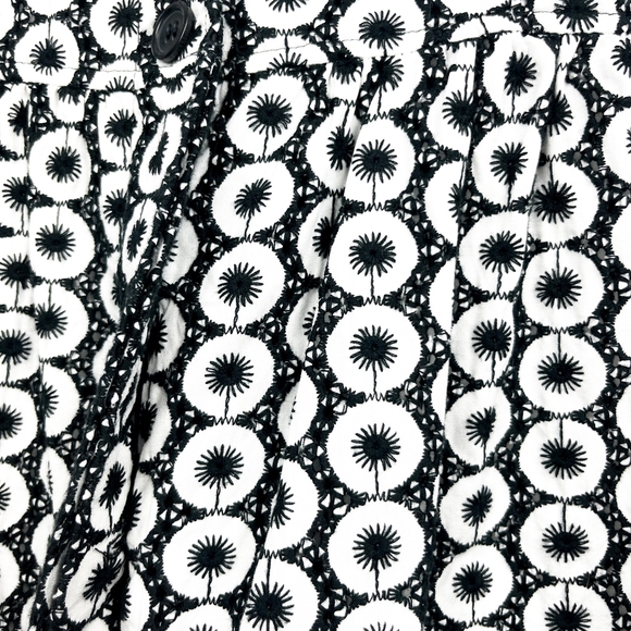 Jones New York Long Sleeve Button-Up Light Jacket, Black & White - Picture 5 of 11